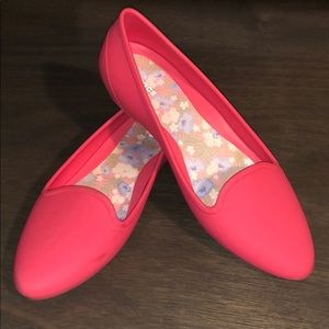 Crocs iconic comfort flats